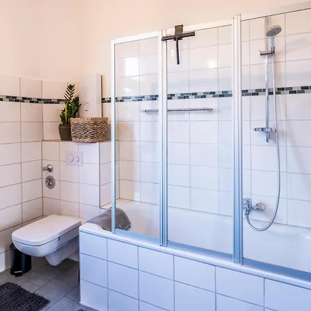 Apartment, Schwelm, Neu, 1 Schlafzimmer, 3 Betten, 1 Badezimmer شقة شفيلم